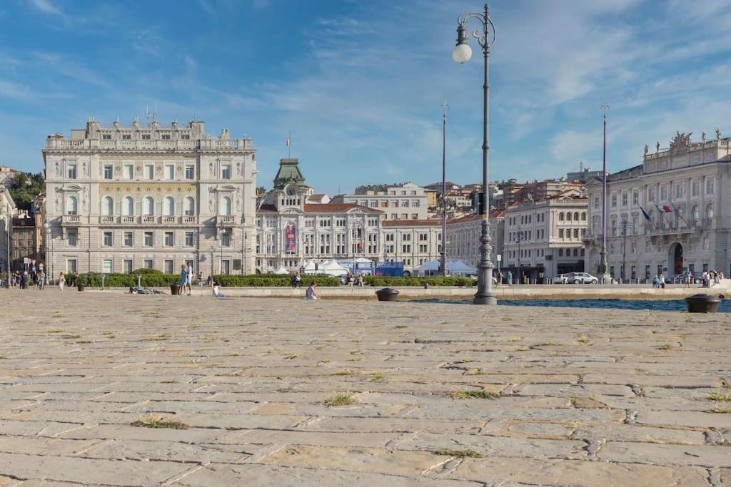 Apartments Trieste Centro I 2 ภายนอก รูปภาพ